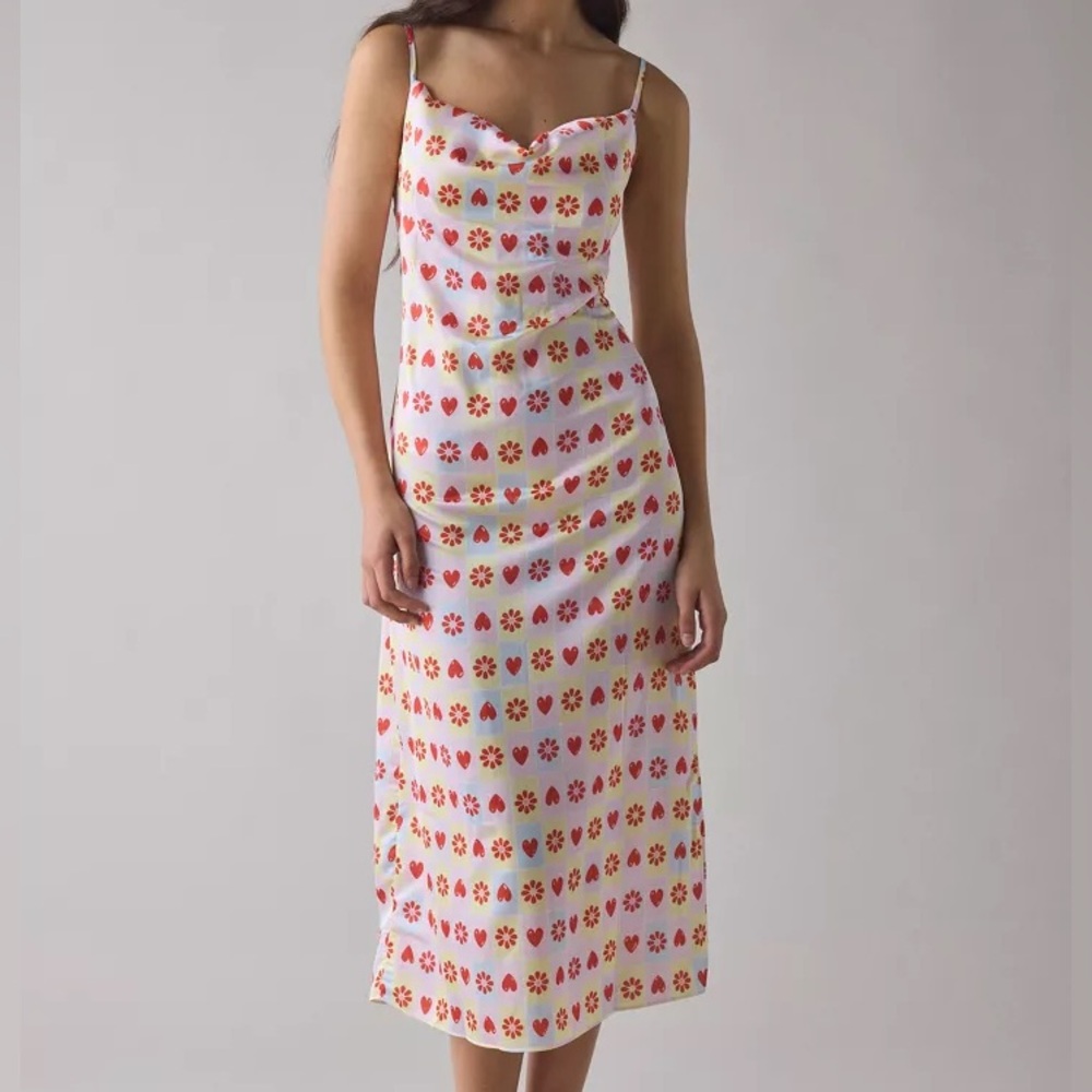 Glamorous Tile Print Satin Cowl Neck Slip